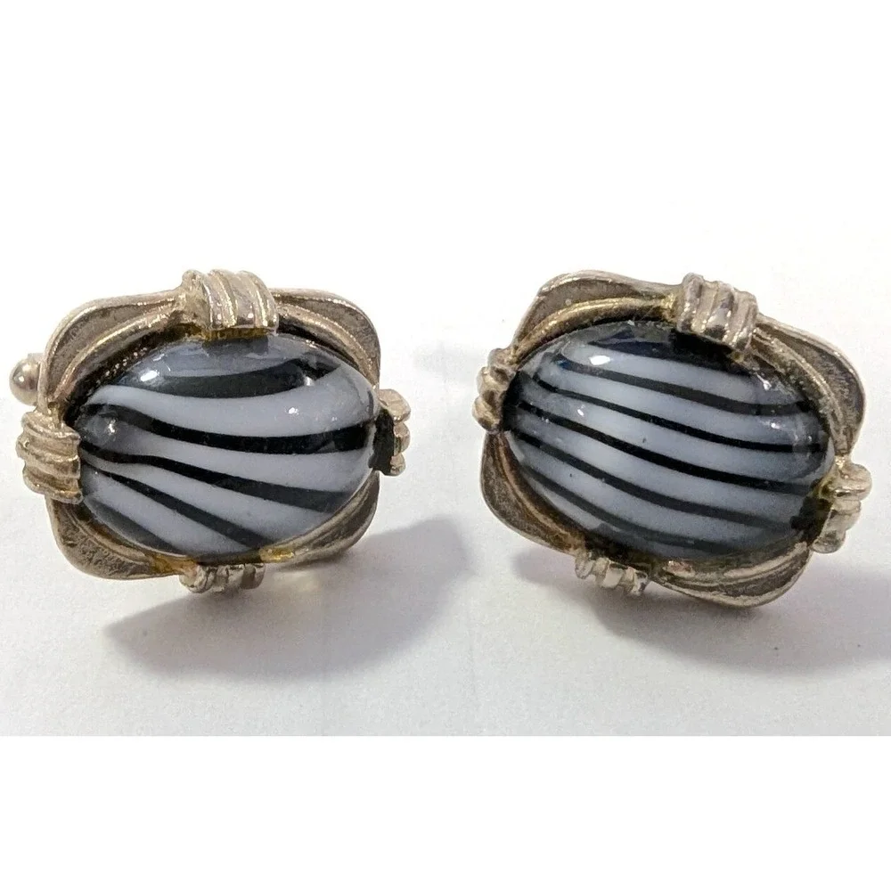 Vintage Cufflinks Mens Black White Zebra Oval Cabochon Gold Tone Glass Striped